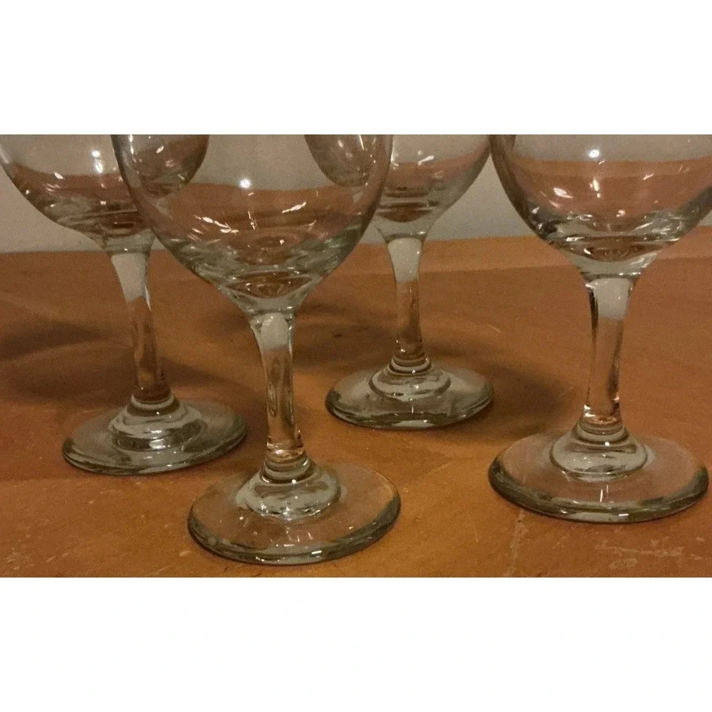 Libbey  Christmas Wine‎ Glass Winter Snow Scene Set Of 4 Vintage-